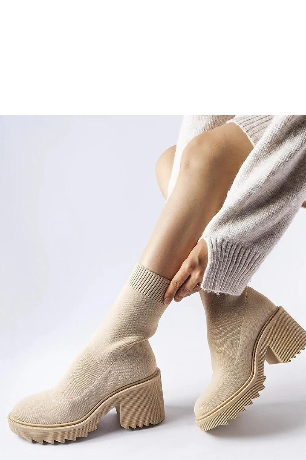 Beige ankle boots with elastic shaft