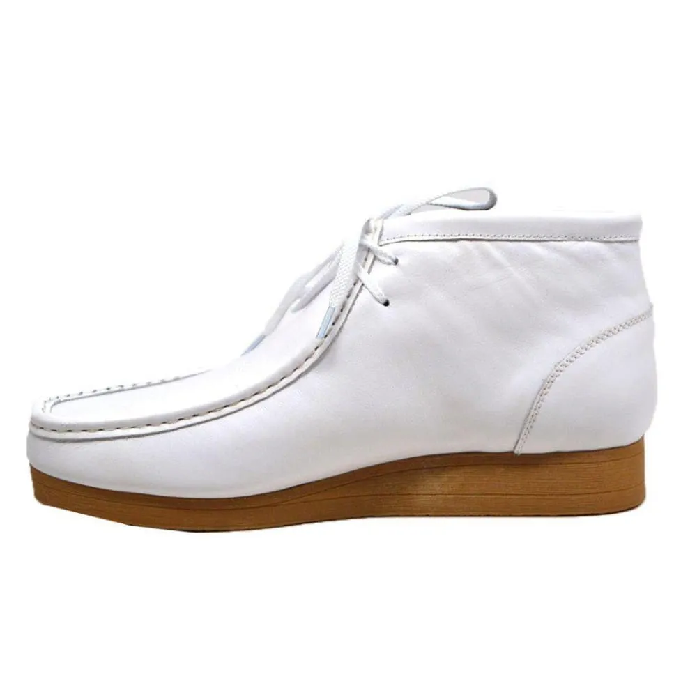British Walkers New Castle 2 Wallabee Boots Men's White Leather